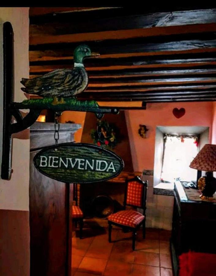 Room In Lodge - Romantic Getaway To Cuenca At Christmas Valeria Esterno foto